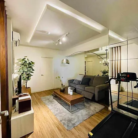 Comfy And Spacious 3Br, 2 Balconies With City & Pool View